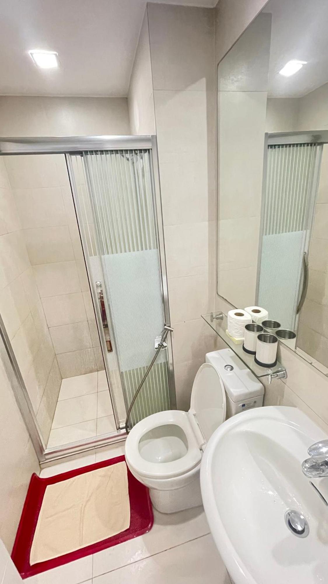 Sakura Apartment Маніла Екстер'єр фото