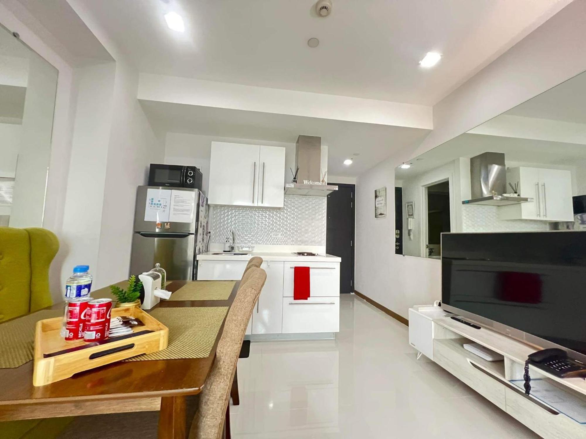 Sakura Apartment Маніла Екстер'єр фото